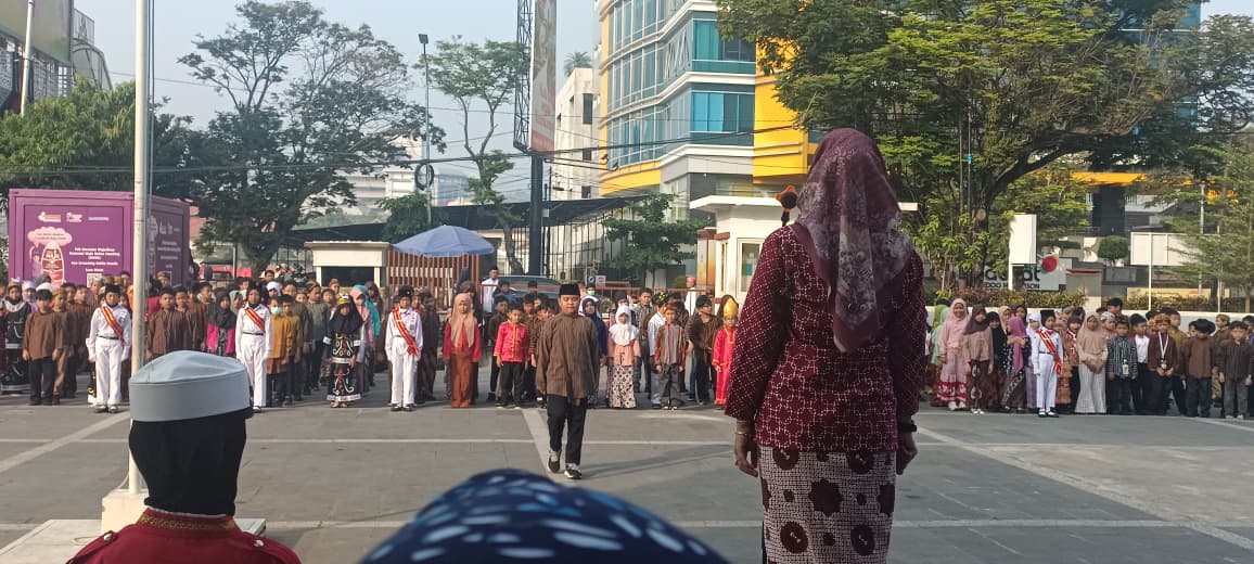 Pelaksanaan Upacara Hari Pendidikan Nasional dan Hari Jadi Kota Semarang, 2 Mei 2025
