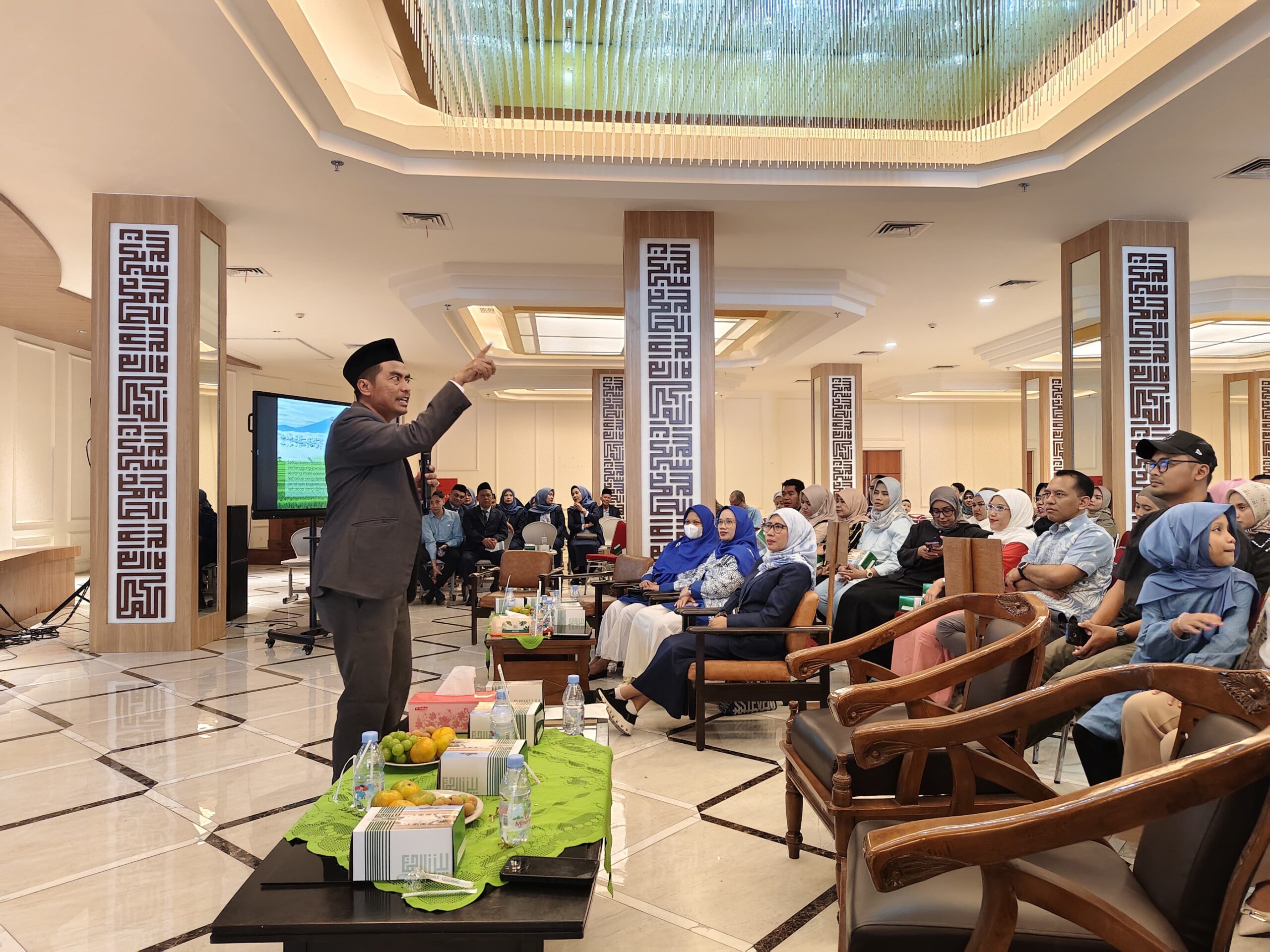 Menyambut Tahun Ajaran Baru, SD Hj. Isriati Baiturrahman 1 Gelar Workshop Parenting dan Pra-MPLS