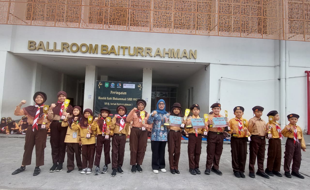 Prestasi SD Hj. Isriati Baiturrahman 1 SMG. Jumat, 29 Agustus 2025